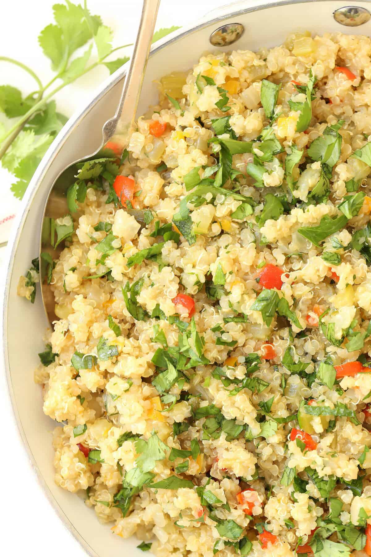 This one-pot Mexican Quinoa Pilaf  has a delicious combo of Mexican infused flavors,  it's super easy to make and it turns out perfect every time