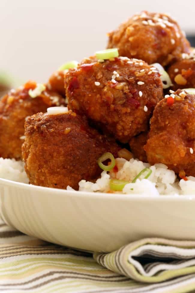 This Baked General Tso’s Cauliflower is easy to make, super delicious and every bit as spicy-sweet and crispy-good as a fried version. Serve it as a vegetarian main dish, a side dish or as a fun appetizer