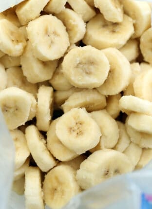 How to Freeze Bananas for Smoothies
