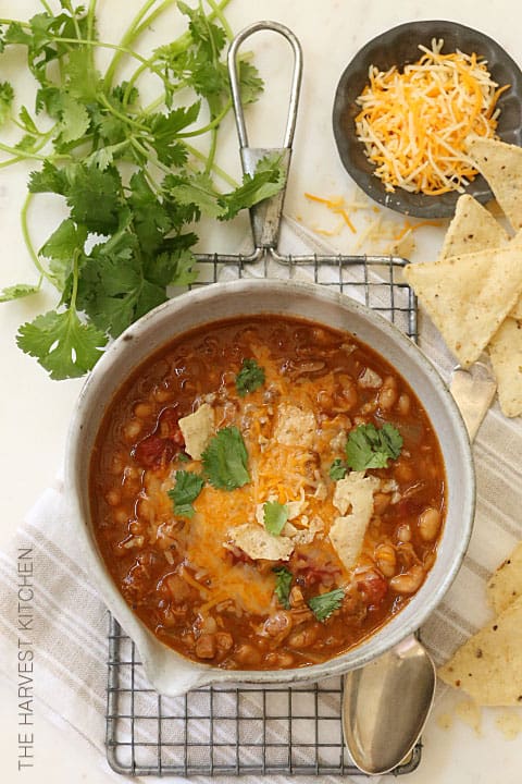 turkey-chili-with-white-beans