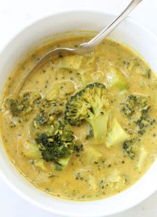 Coconut Curry Broccoli Soup