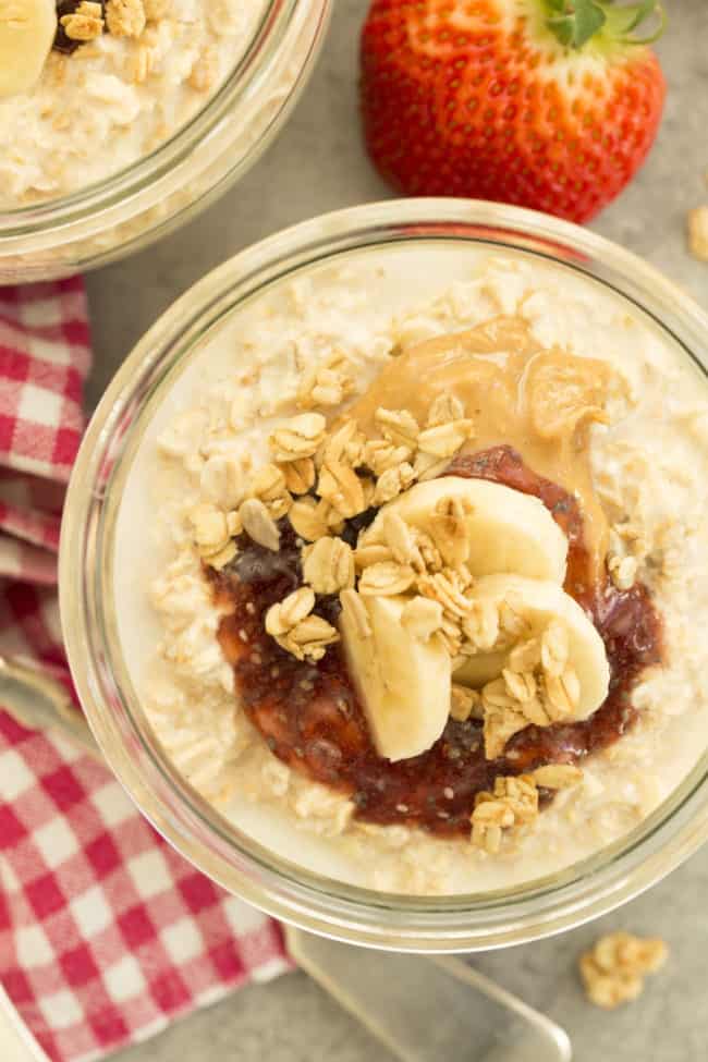 These Peanut Butter Jelly Overnight Oats are made with oats, almond milk, peanut butter and jelly