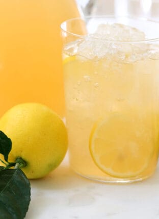 Iced Green Tea with Apple, Lemon and Ginger