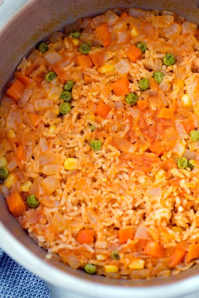 pot of Spanish rice