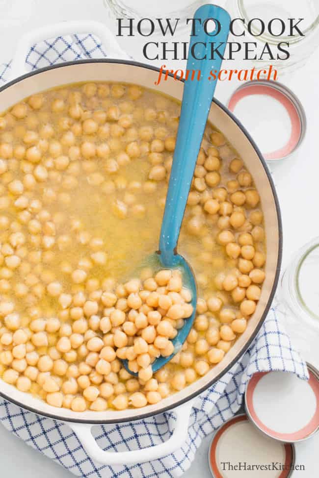 A white pot of cooked chickpeas