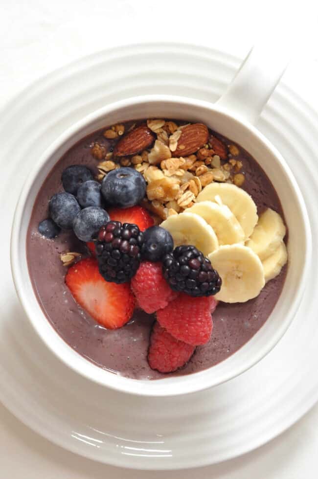 An acai bowl with frozen acai and fresh fruit.