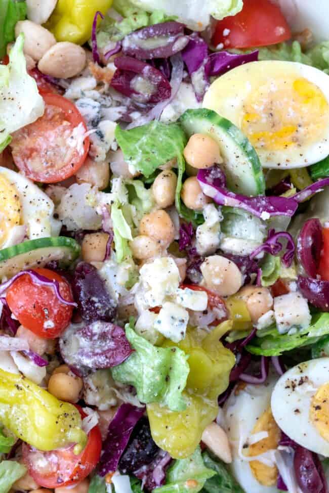 Italian chef salad with garbanzo beans, cherry tomatoes and cabbage tossed in a gorgonzola dressing. 