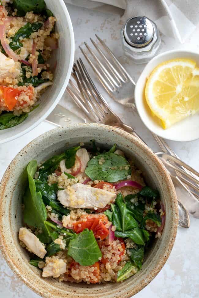 easy meal prep dinners - quinoa chicken bowl in lemon garlic butter sauce