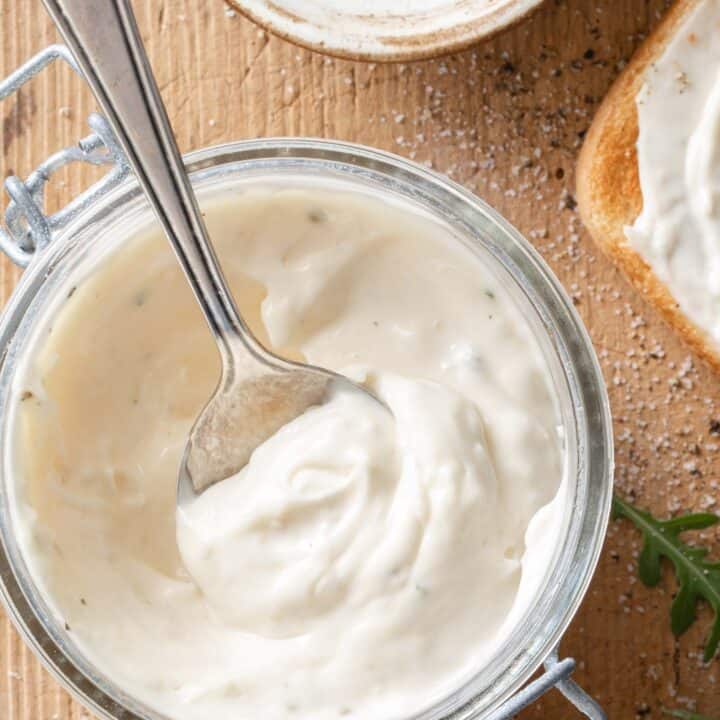 Easy Garlic Aioli