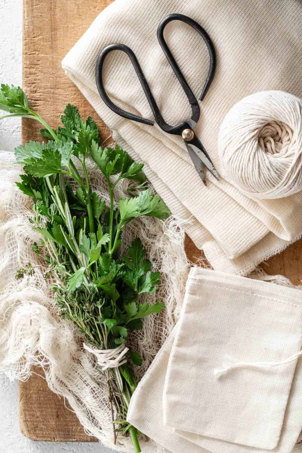 How to Make Bouquet Garni The Harvest Kitchen