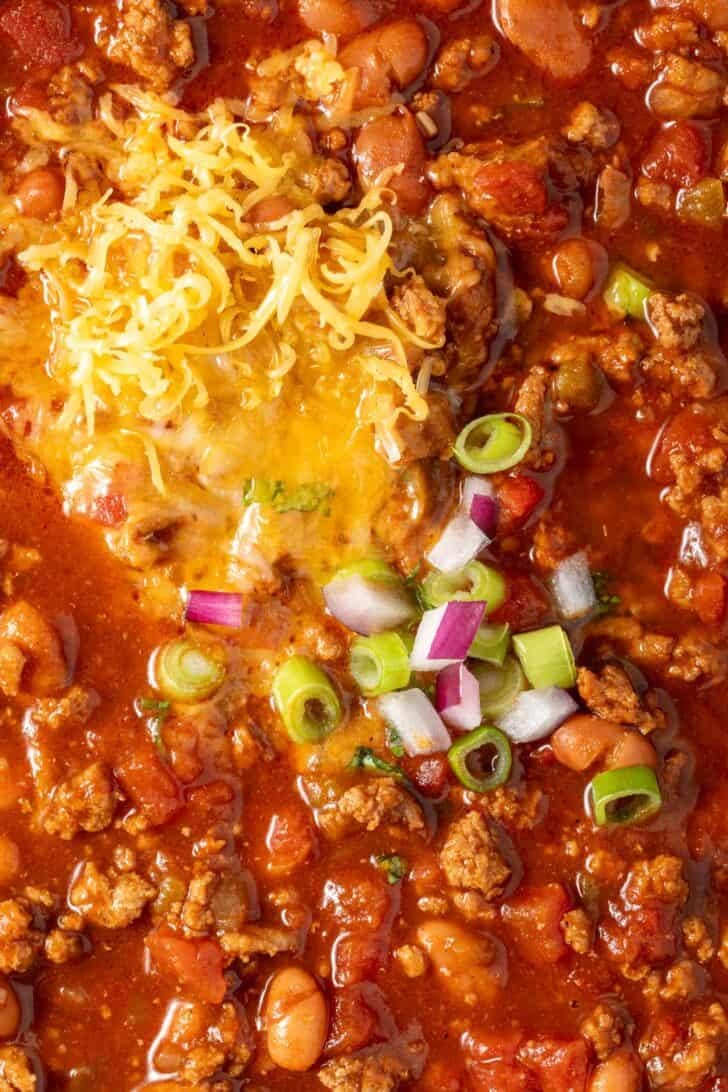 Ground turkey chili in a bowl.
