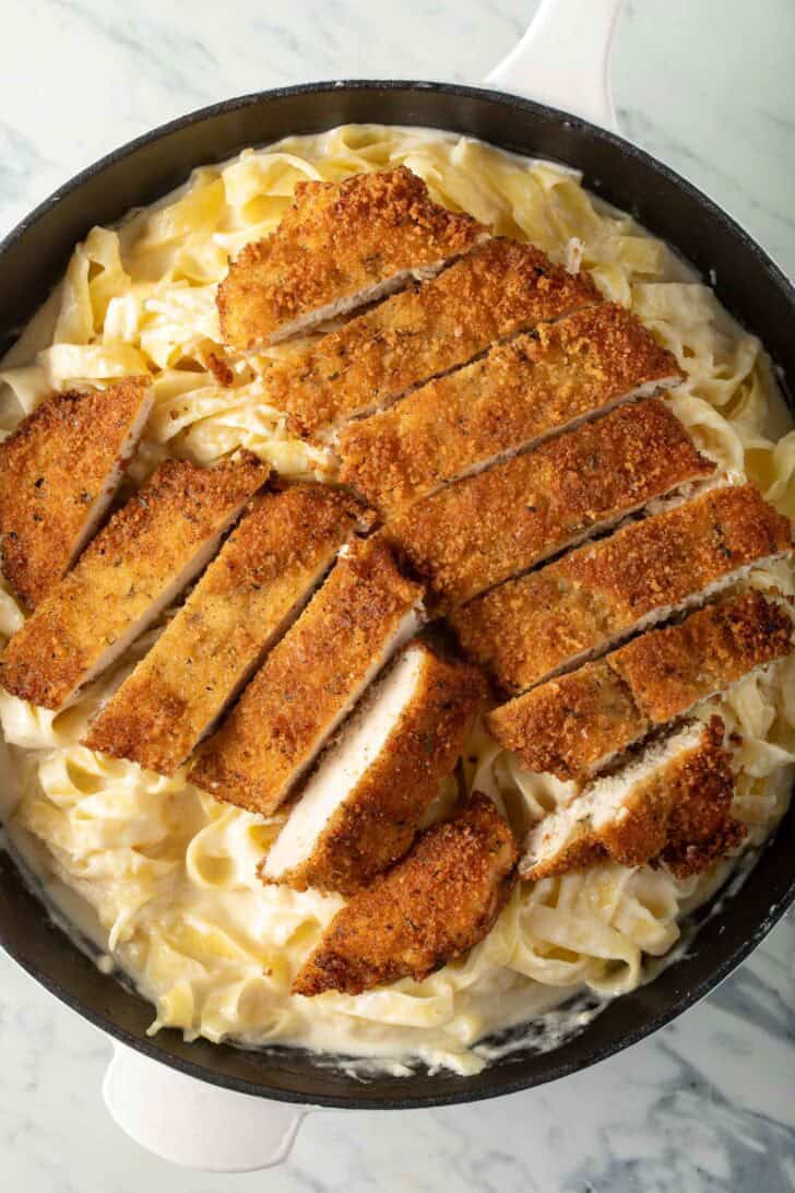 Easy Homemade Chicken Alfredo in a skillet.